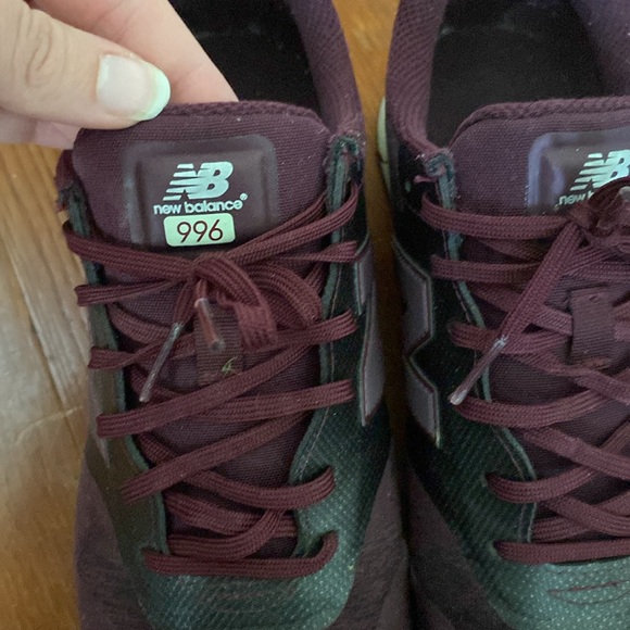 New Balance 996 sneakers purple women’s size 9 - Picture 3 of 8